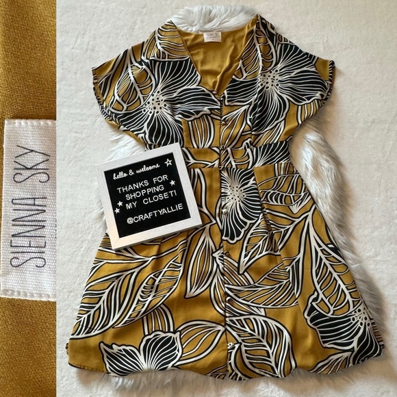 Sienna Sky Dresses & Skirts - Sienna Sky Yellow Floral Print Dress | Women’s Medium